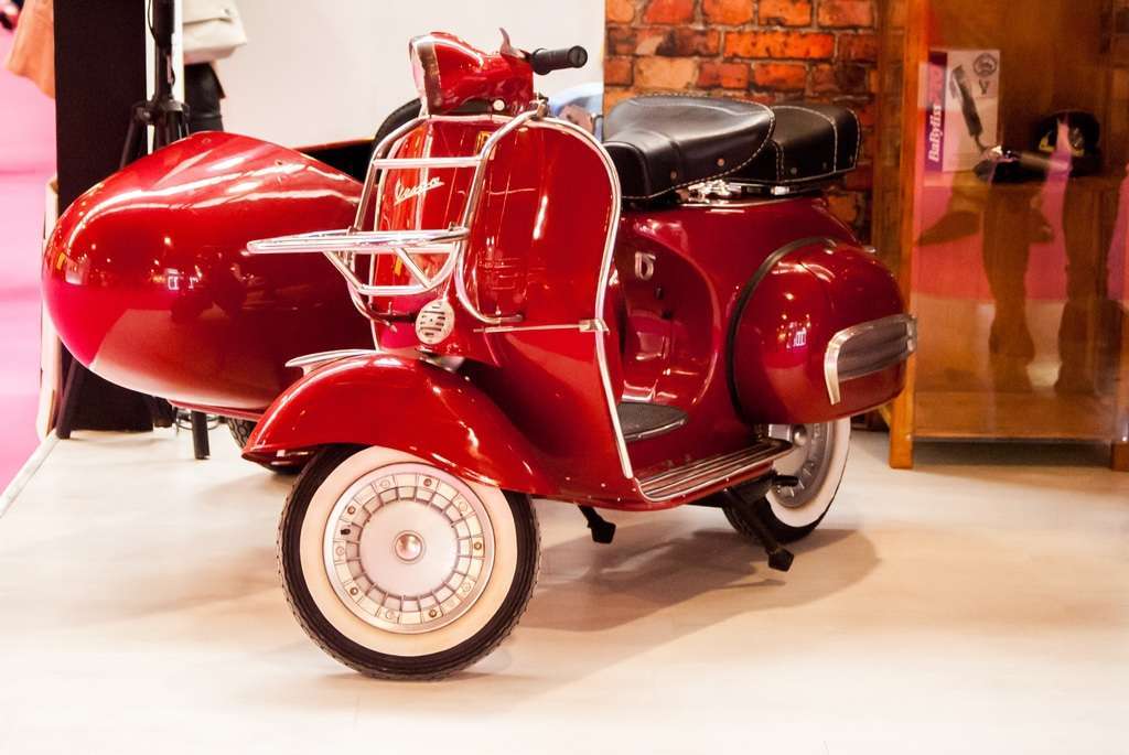 car-bike-red-vehicle-motorcycle-vintage-car-810811-pxhere.com